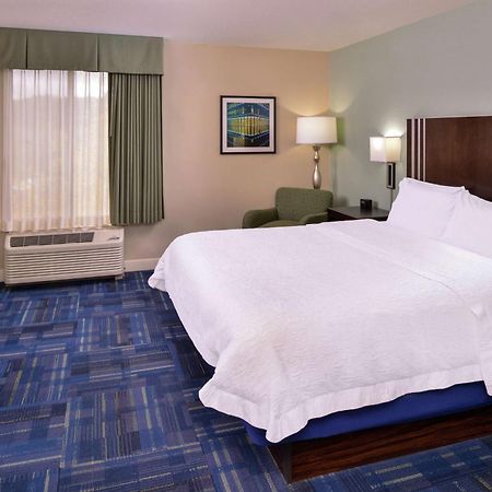 Hampton Inn Eugene Exterior foto