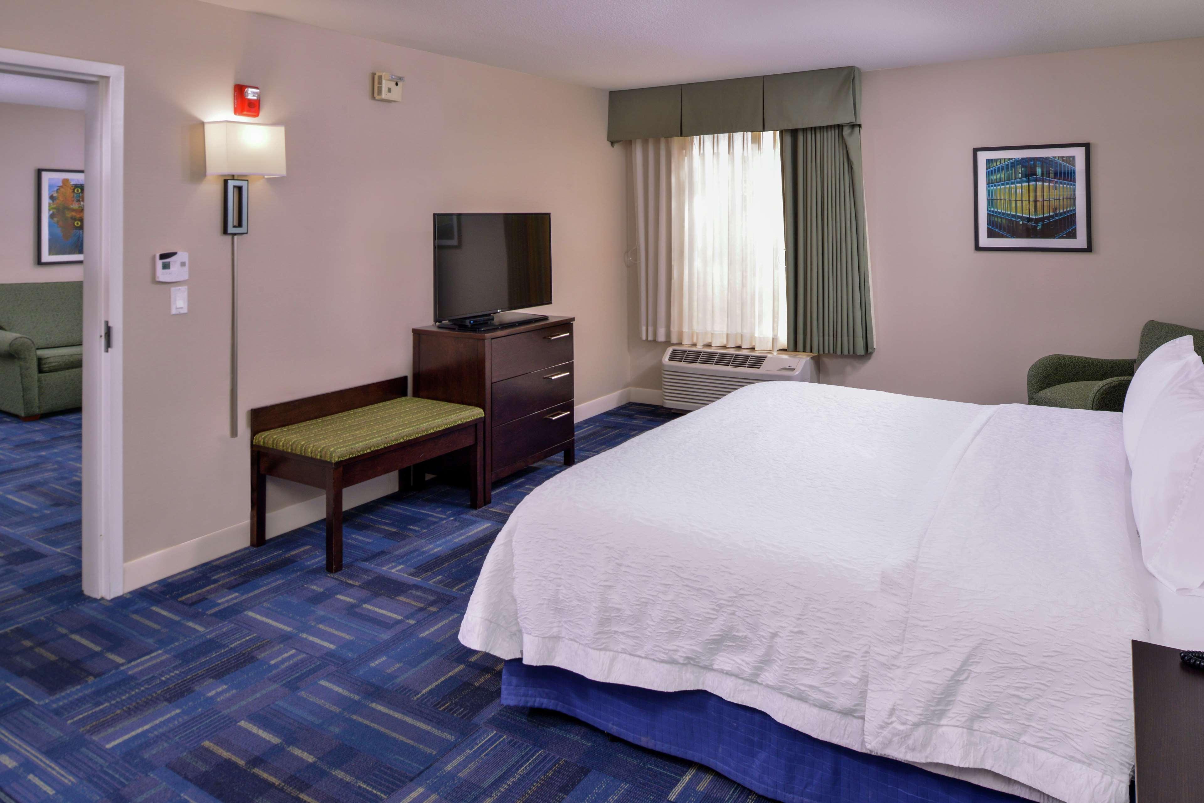 Hampton Inn Eugene Exterior foto